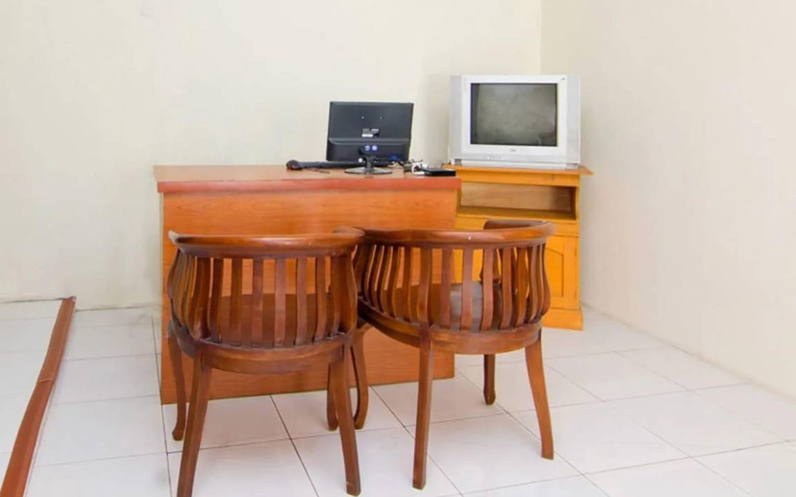 Tegal House | 400 m² House ∙ 14 bedrooms ∙ 2 guests