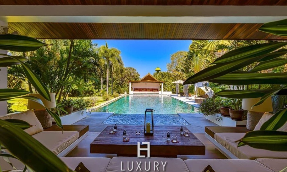 Nong Kae Villa | 5 Bedroom Bali Style Mansion (WL2)