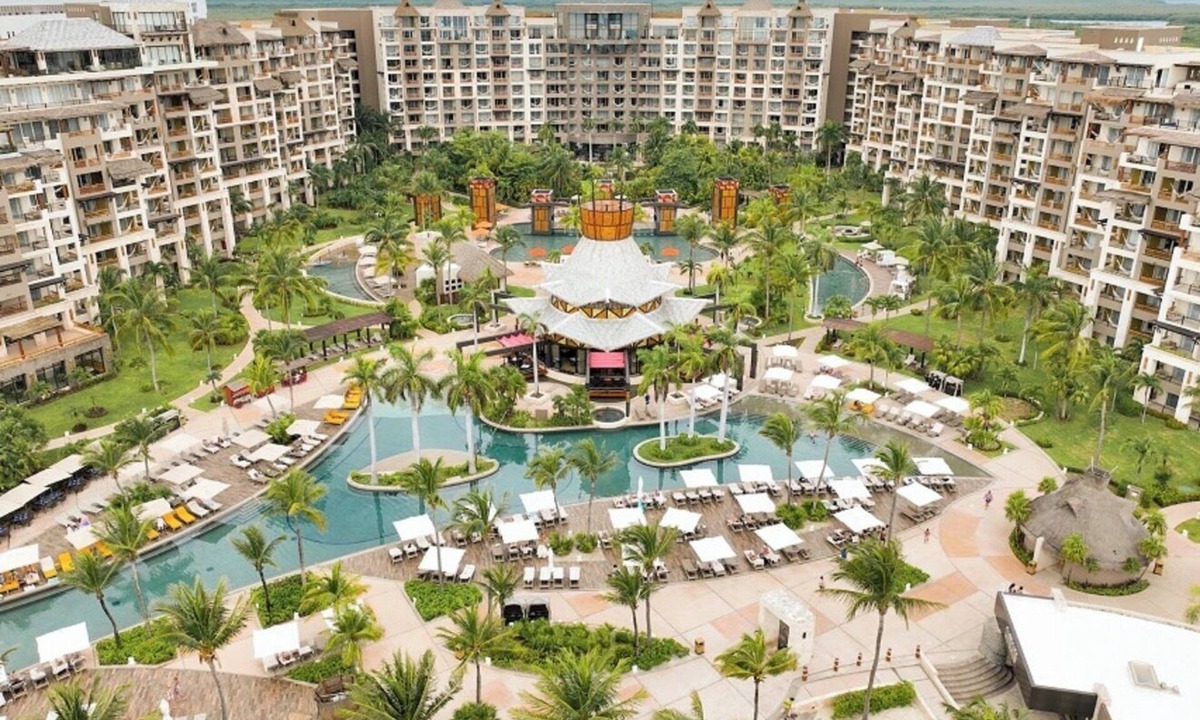 Playa Mujeres Resort | 5 Star 2BR 3BA Villa Del Palmar Cancun Beachfront Resort Competitive Rates
