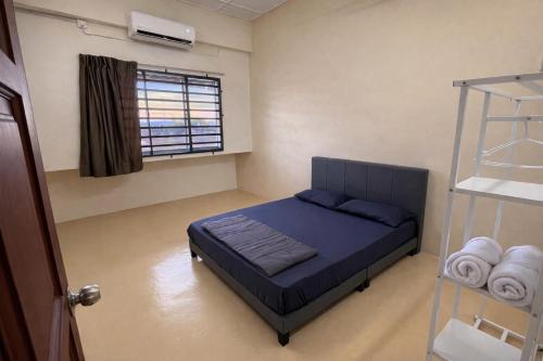 Kampong Pulau Kandis Apartment | 525A Homestay Malim Nawar
