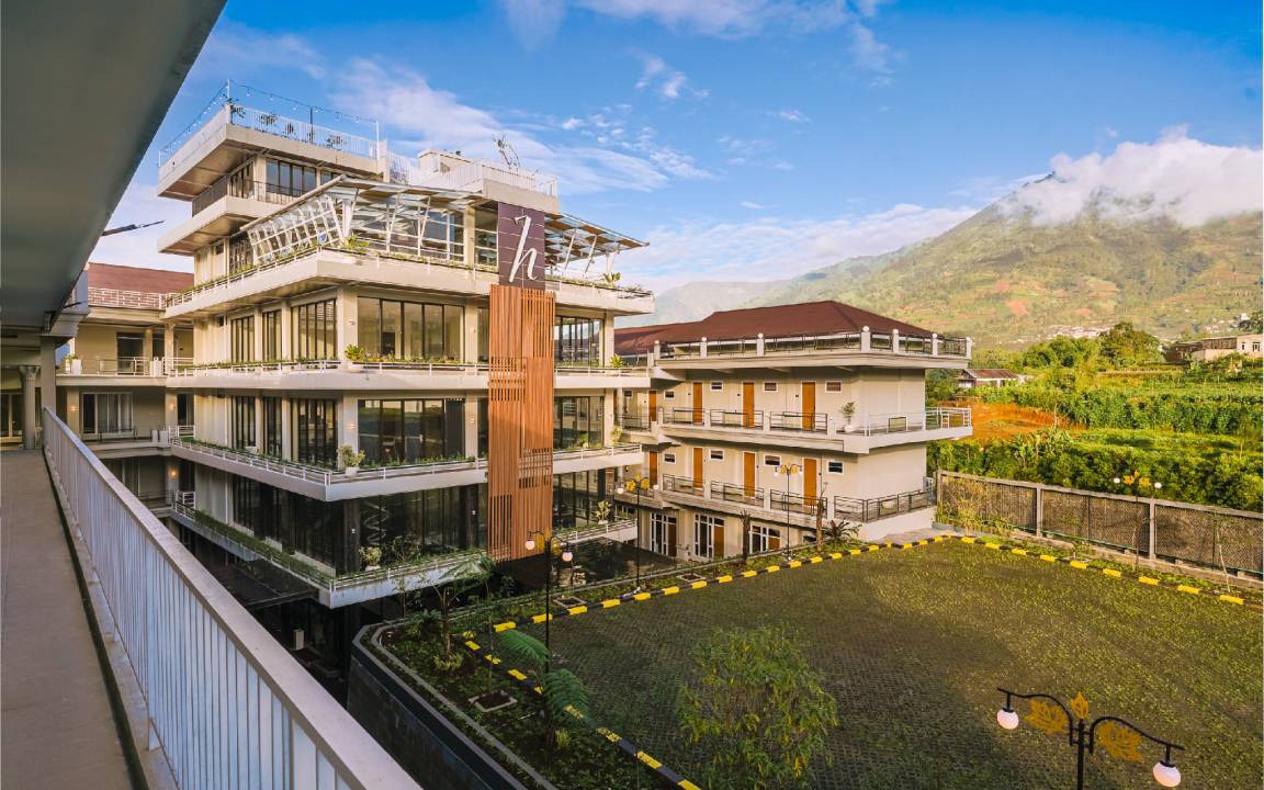 Kejajar Hotel | 55 m² Hotel ∙ 4 guests