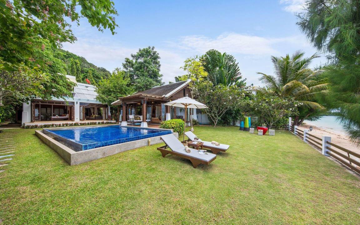 Bang Po Villa | 550 m² Villa ∙ 3 bedrooms ∙ 6 guests