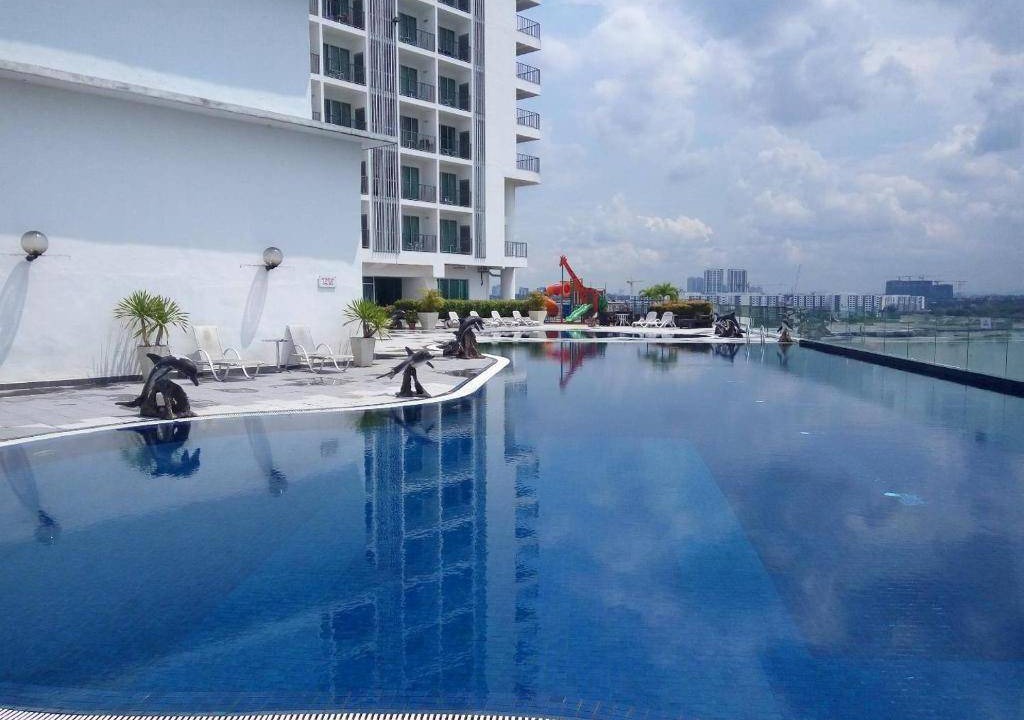 Central District Apartment | 58 m² Apartment ∙ 2 guests