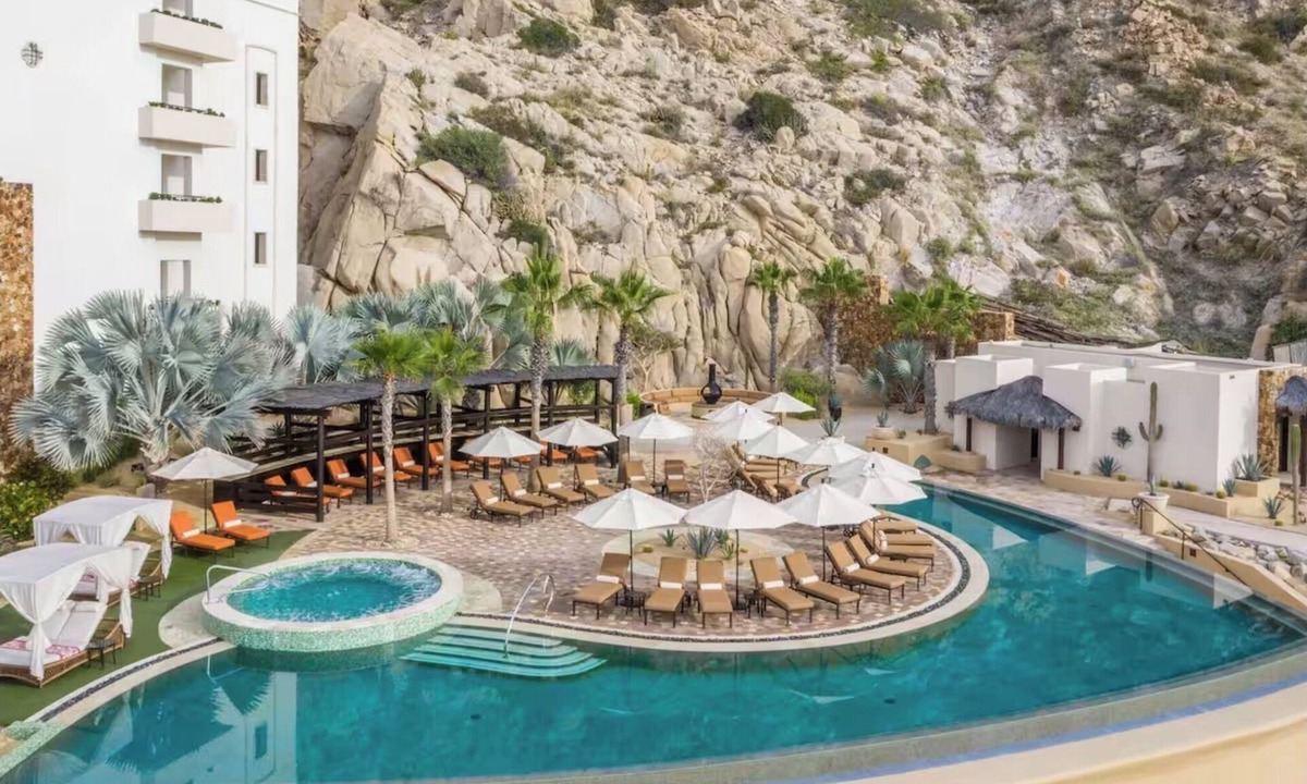 Marina Resort | 7-Night Luxury Stay in Cabo Grand Solmar Land’s End 5 Star Resort & Spa