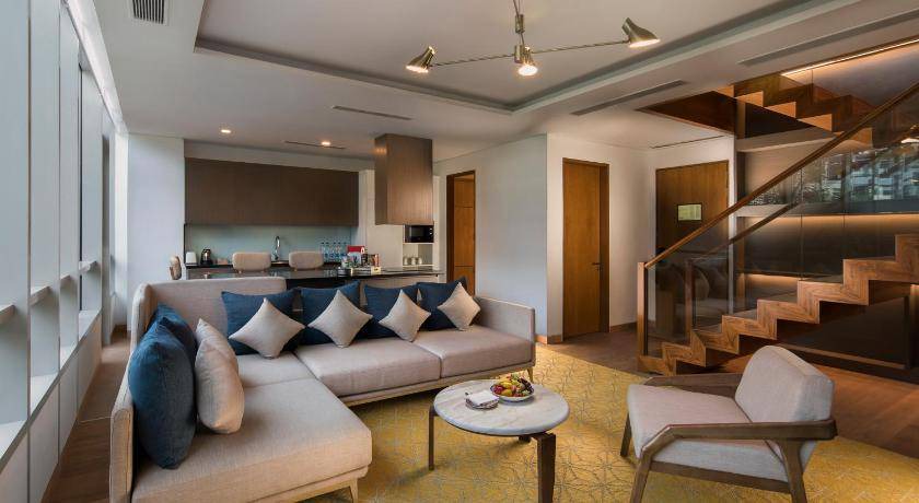 Aerocity Hotel | 80 m² Hotel ∙ 127 guests