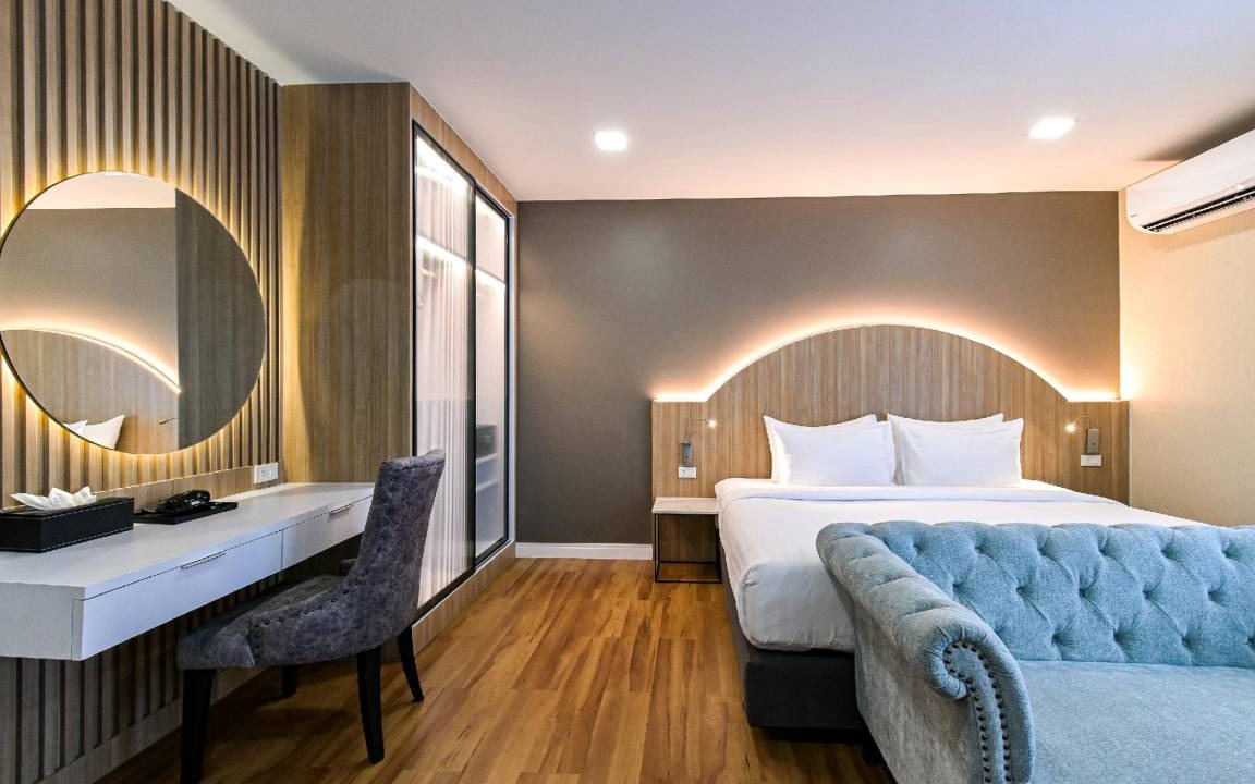 Bang Phlat Hotel | 88 m² Hotel ∙ 2 bedrooms ∙ 7 guests