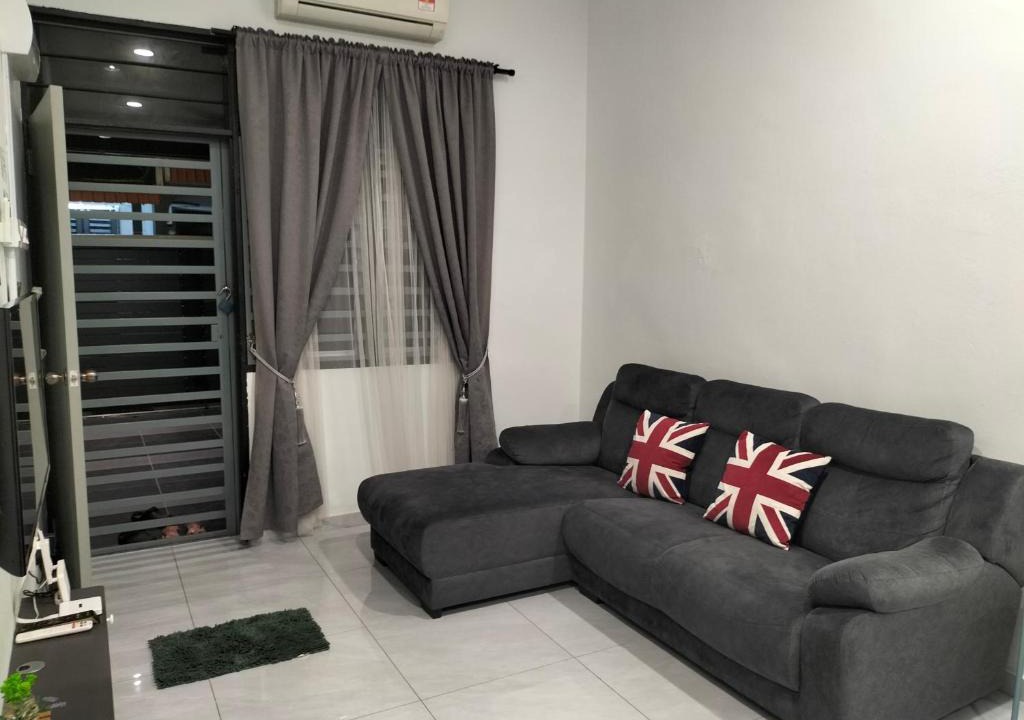 Seremban House | 910 Entire Homestay Seremban Town, Templer, Lobak, Lekas Highway