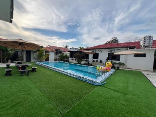 Kubu Gajah House | A&H Homestay Sungai Buloh Selangor