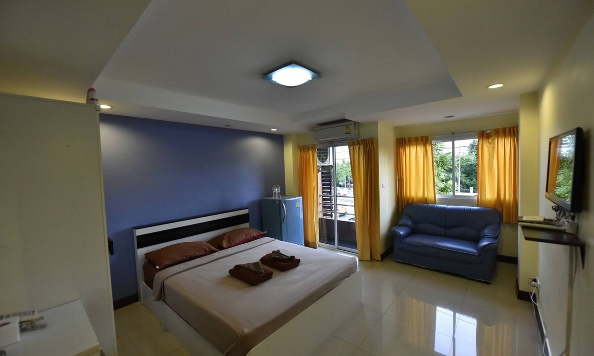 Khlong Thanon Hotel | A.M.Place