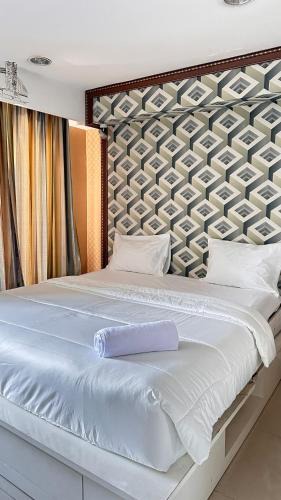 Jatinegara Apartment | A Tidy Apartment In The City