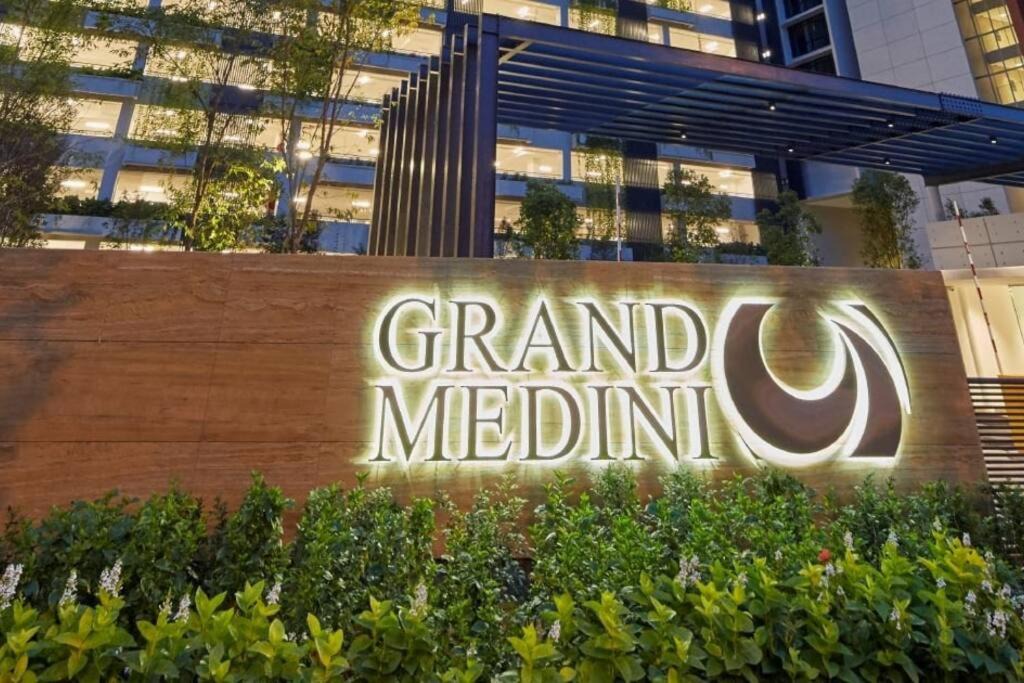 Medini Apartment | A2105 Grand Medini Princess100mbps Netflix By STAY