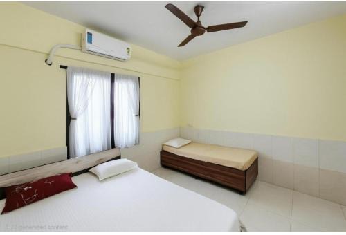 Thane West Apartment | Ac Private Room At ovale naka Ghodbunder road Thane West