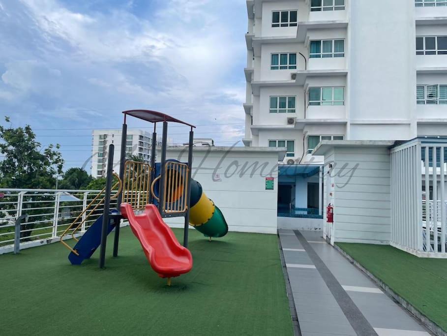 Central Seberang Perai Apartment | Ada Family Homestay
