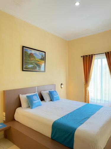 Yogyakarta House | Adiputra Guesthouse Tata Bumi by HomiQ