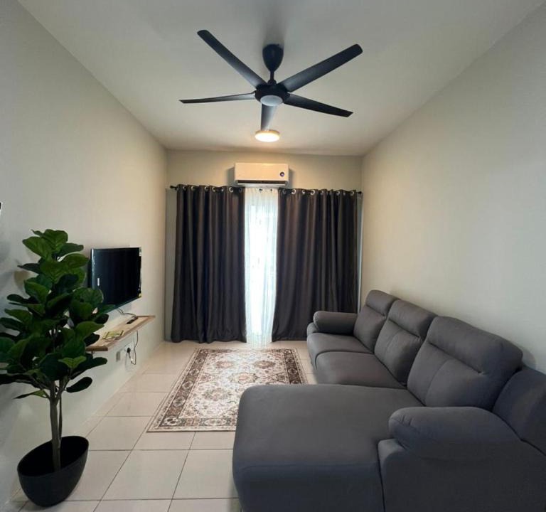 Ijok Apartment | Ajwad Homestay Puncak Alam Musllims Only