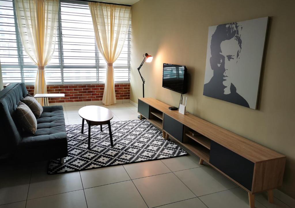 Taman Mount Austin Apartment | Akademik suites * Ikea/Aeon/water park ( 1-6pax )