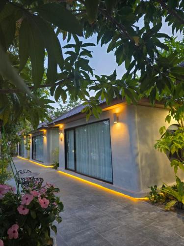 Doun Kaev Hotel | Alice Villa Hotel