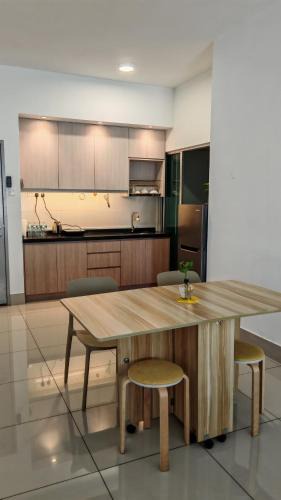 Salak South Apartment | Alvie