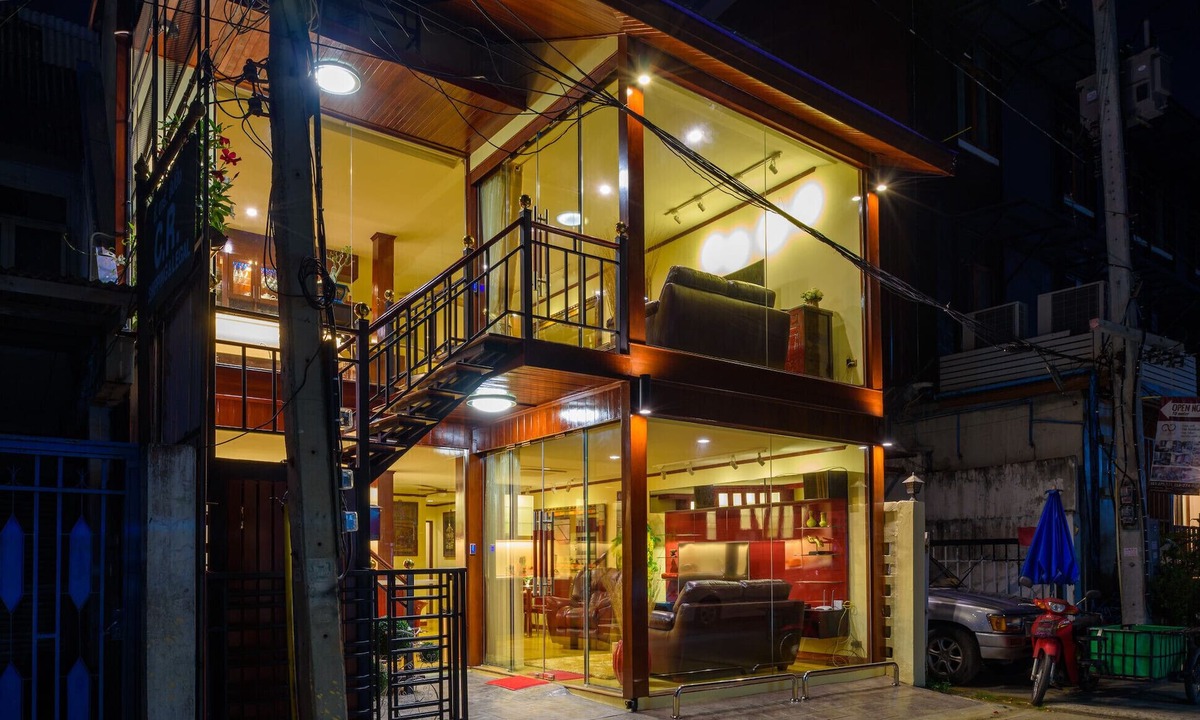 Old City House | Amazing Town House at Wat Phra Sing In The Old City