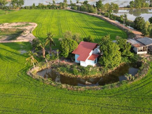 Banphot Phisai Villa | Aran Hostel & Cafe Nakorn Sawan