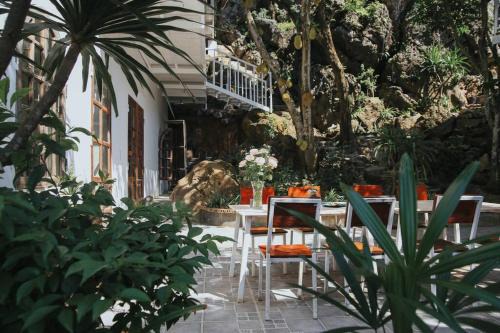 Cat Ba House | AROMA HOUSE - Private entire house on Cat Ba island