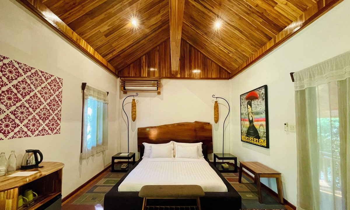 Luang Prabang House | Art Suite Luxurious Bungalow in the Nature