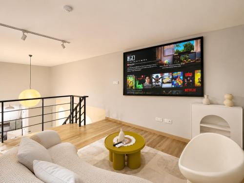 Taman Midah Apartment | Arte Cheras by Sleepy Bear