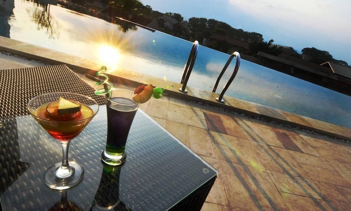 Malang Hotel | Ascent Premiere Hotel and Convention