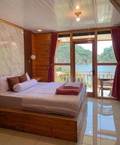 Kejajar Cabin | Avana Cabin Sikunir Lake View
