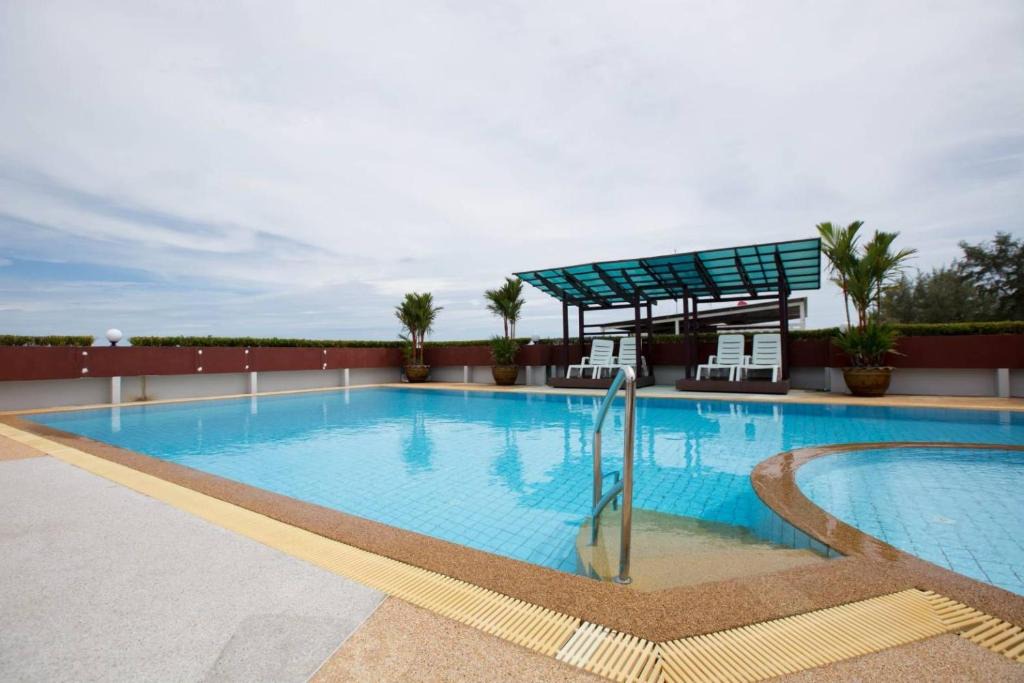 Kram Apartment | Avatara Condominium B A63