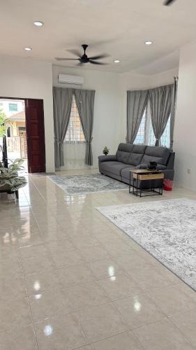 Kuantan House | Ayu Homestay Kuantan