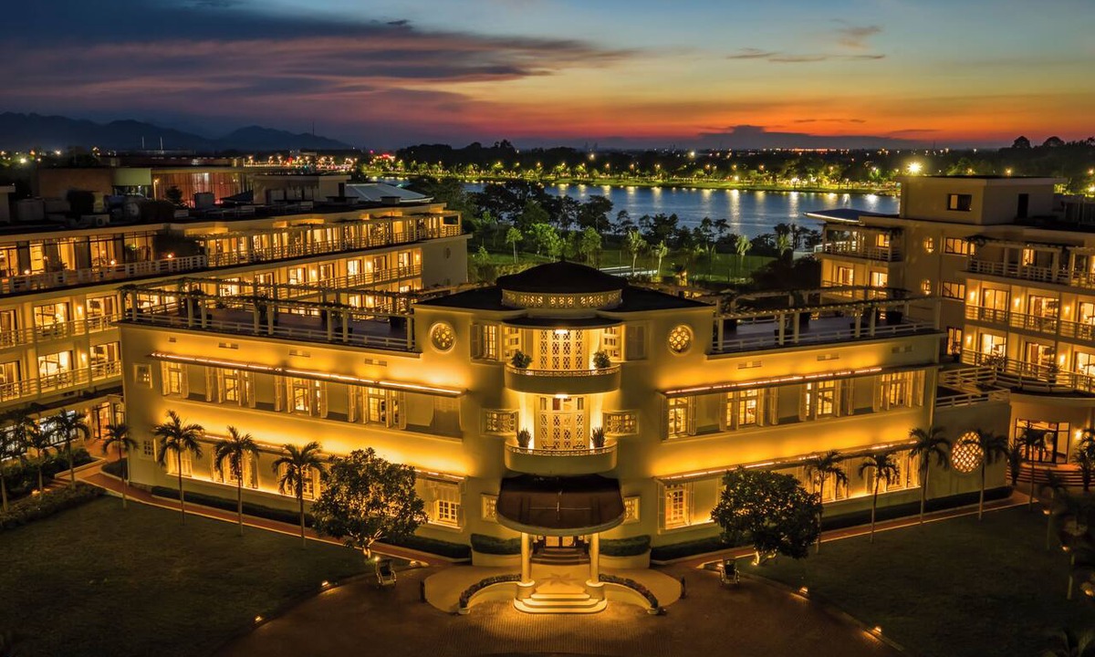 Hue City Centre Hotel | Azerai La Residence Hue