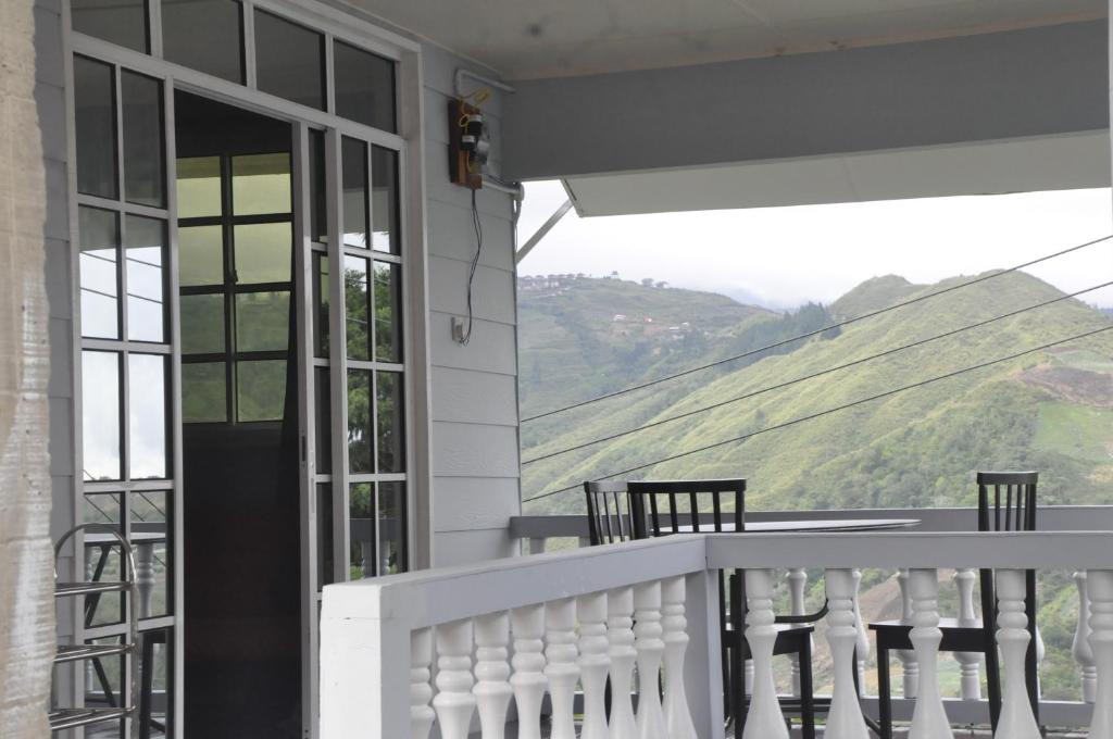 Kundasang House | Azrien Homestay Kundasang