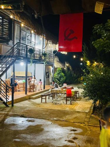 Moc Chau Bed & Breakfast | Bó Bun Homestay Sàn cộng đồng