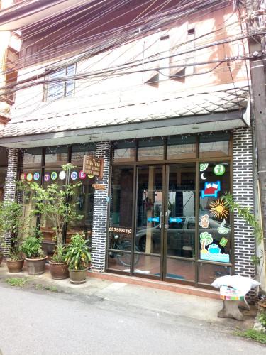 Bang Phra House | Baan Jaidee Guesthouse