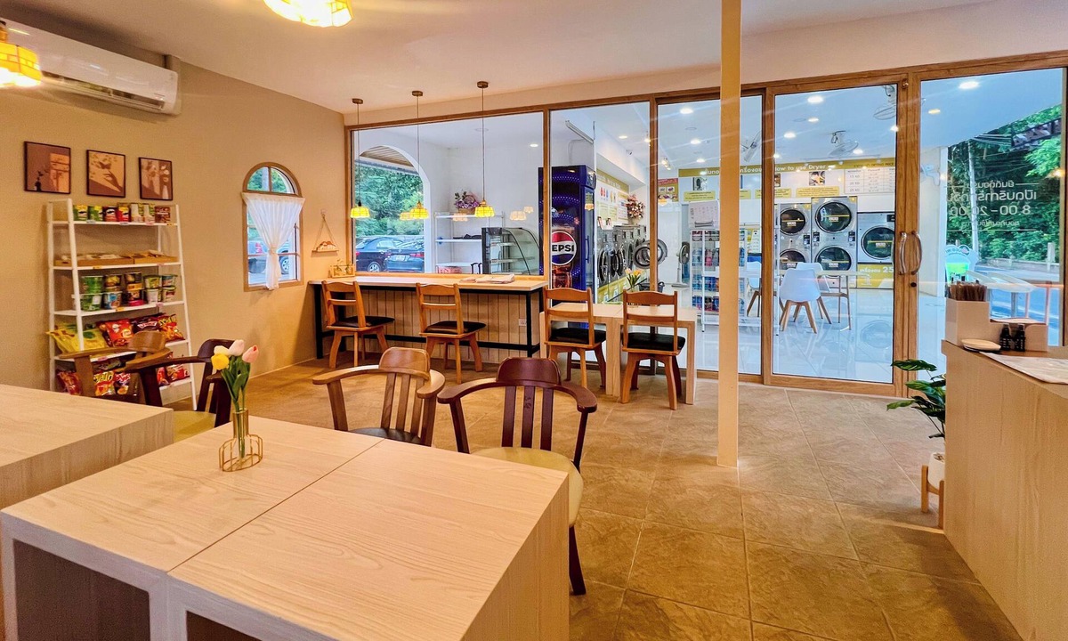 Sisaket Hotel | Baan Mak Mai Hotel