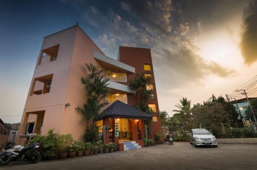 Chiang Rai Hotel | Baansilp Hotel
