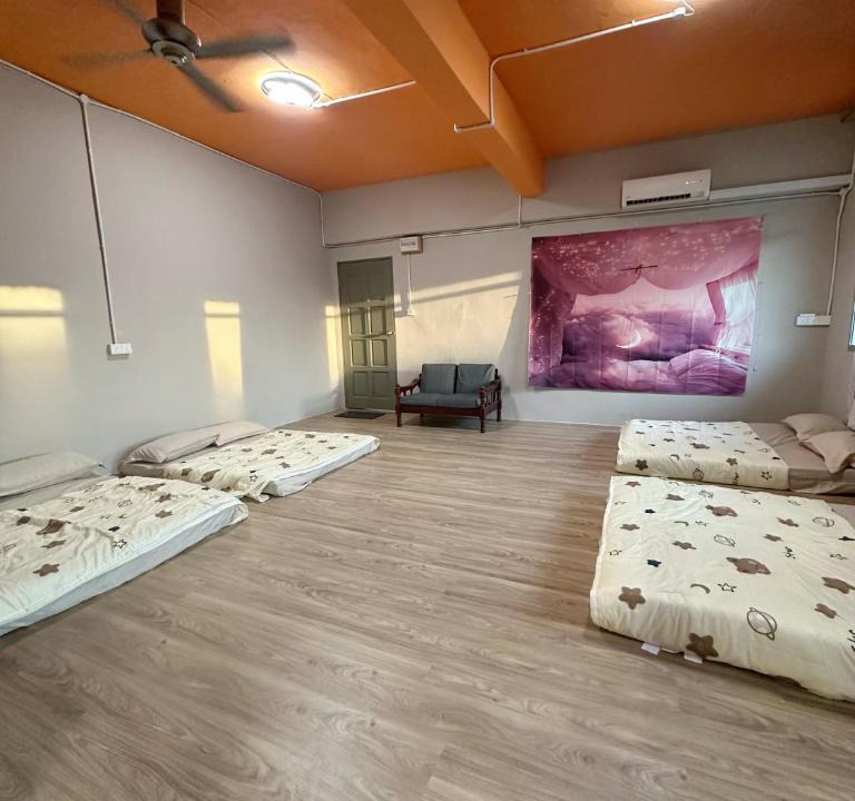 Sibu Apartment | Baby Devil Studio 8 pax Homestay