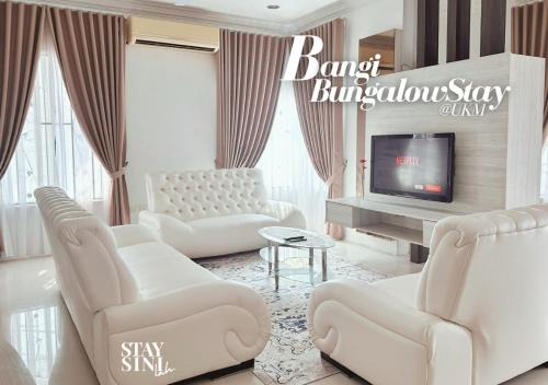 Sungai Tangkas House | Bangi BungalowStay