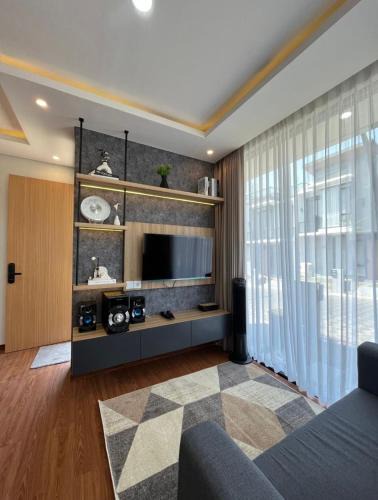 Oro Oro Ombo Villa | Bara Villa Batu Syariah