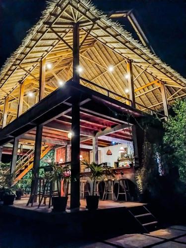 Karimunjava Cabin | Basa-basi Lodge