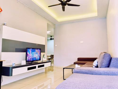 Batu Pahat Villa | Batu Pahat Homestay 3 min to Aeon Big 3BR