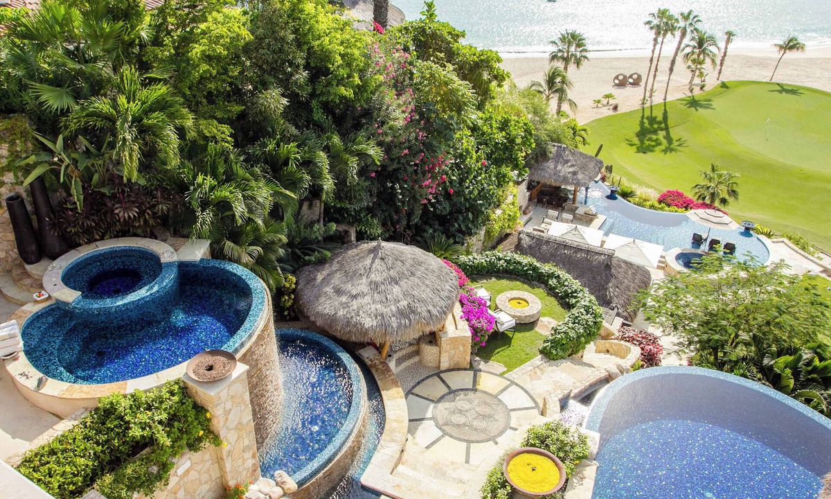Palmilla Villa | Beachfront Palmilla Estate with Three Private Pools