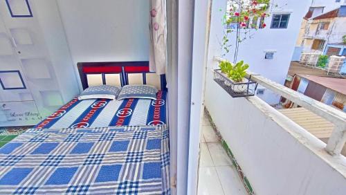 District 10 Apartment | Beautiful Studio-A paradise of food, shopping and beauty care services