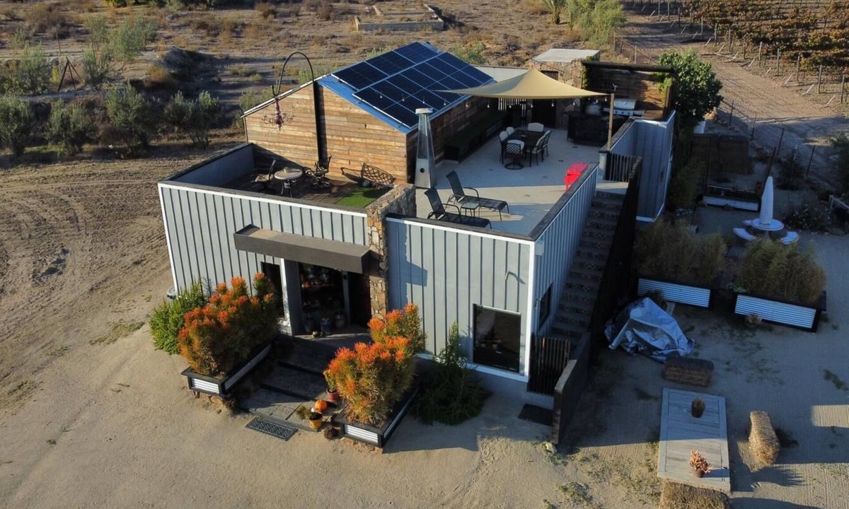Valle de Guadalupe House | BEAUTIFULL VINEYARD HOUSE (CASA MAZAHUA) IN VALLE DE GUADALUPE