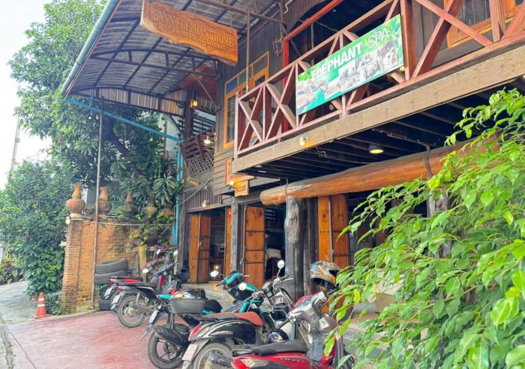 Old City Hotel | Belvilla Baan Elephant Home