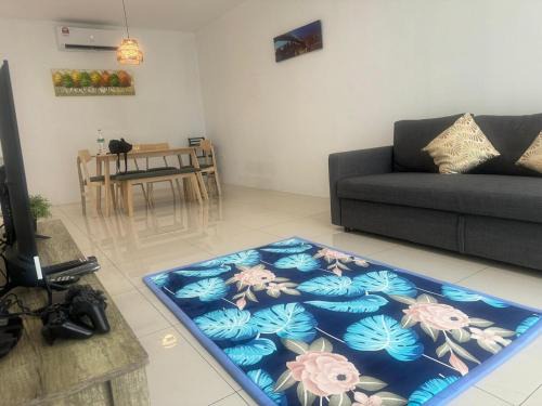Kampung Kuala Pari Apartment | Big Big Big family escape 4BR side pool view, Ipoh