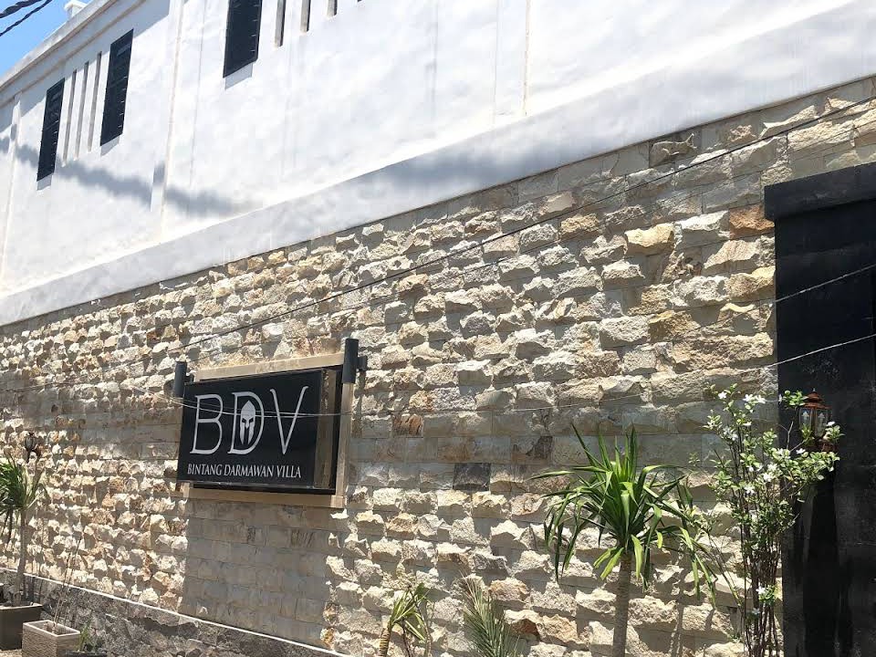 Gili Trawangan Hotel | Bintang Darmawan Villa (Bdv)