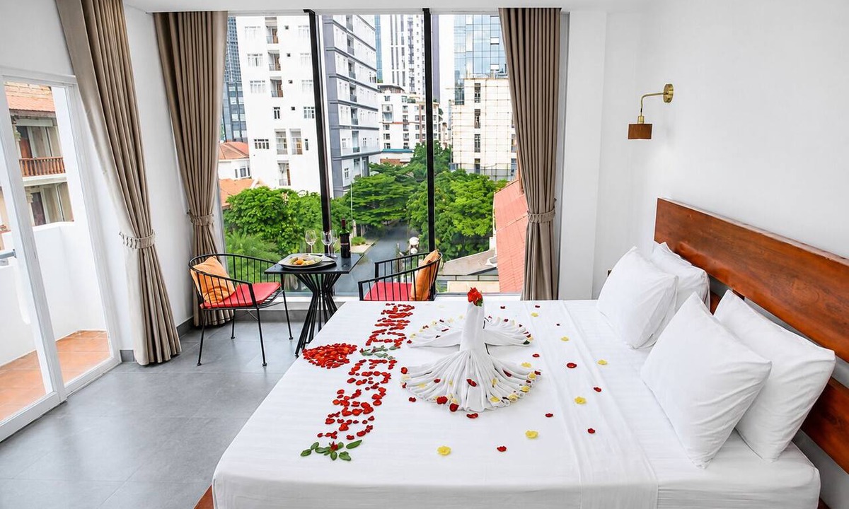 Daun Penh Hostel | Bliss & Beats Hostel