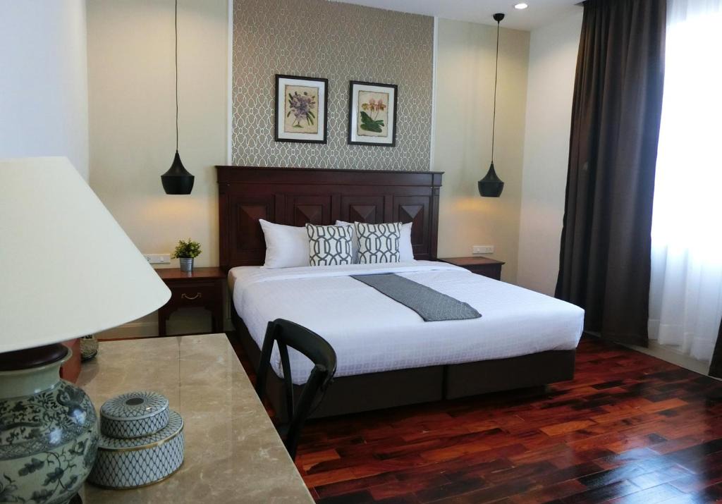 Vientiane Hotel | Bloom Boutique Hotel & Cafe